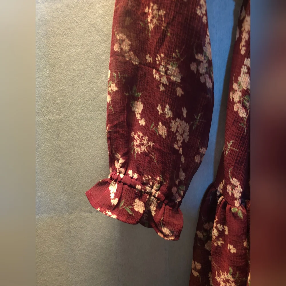 Floral Burgundy Long Sleeve Dress - Picture 4 of 8